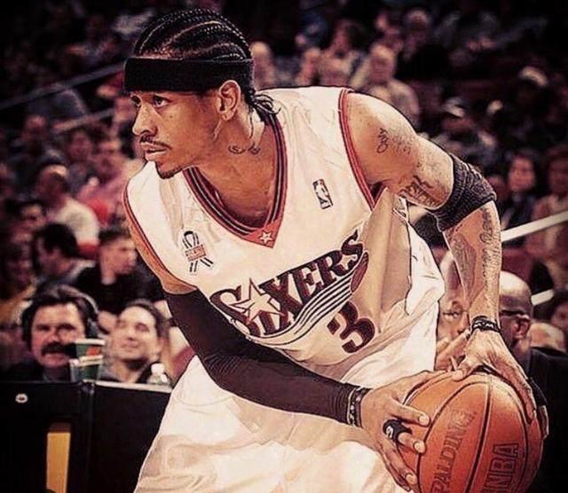 博尔哈：哈兰德是目前足坛最佳中锋；历史最佳中锋是德罗巴（博尔哈认为：哈兰德是当今足坛头号中锋，德罗巴则为史上最佳）