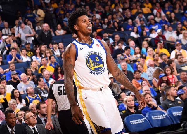 姆巴佩伤愈回归！皇马防线全面告急 阿隆索迎来一丝喜讯（姆巴佩伤愈复出！皇马后防岌岌可危，阿隆索传来一线利好）