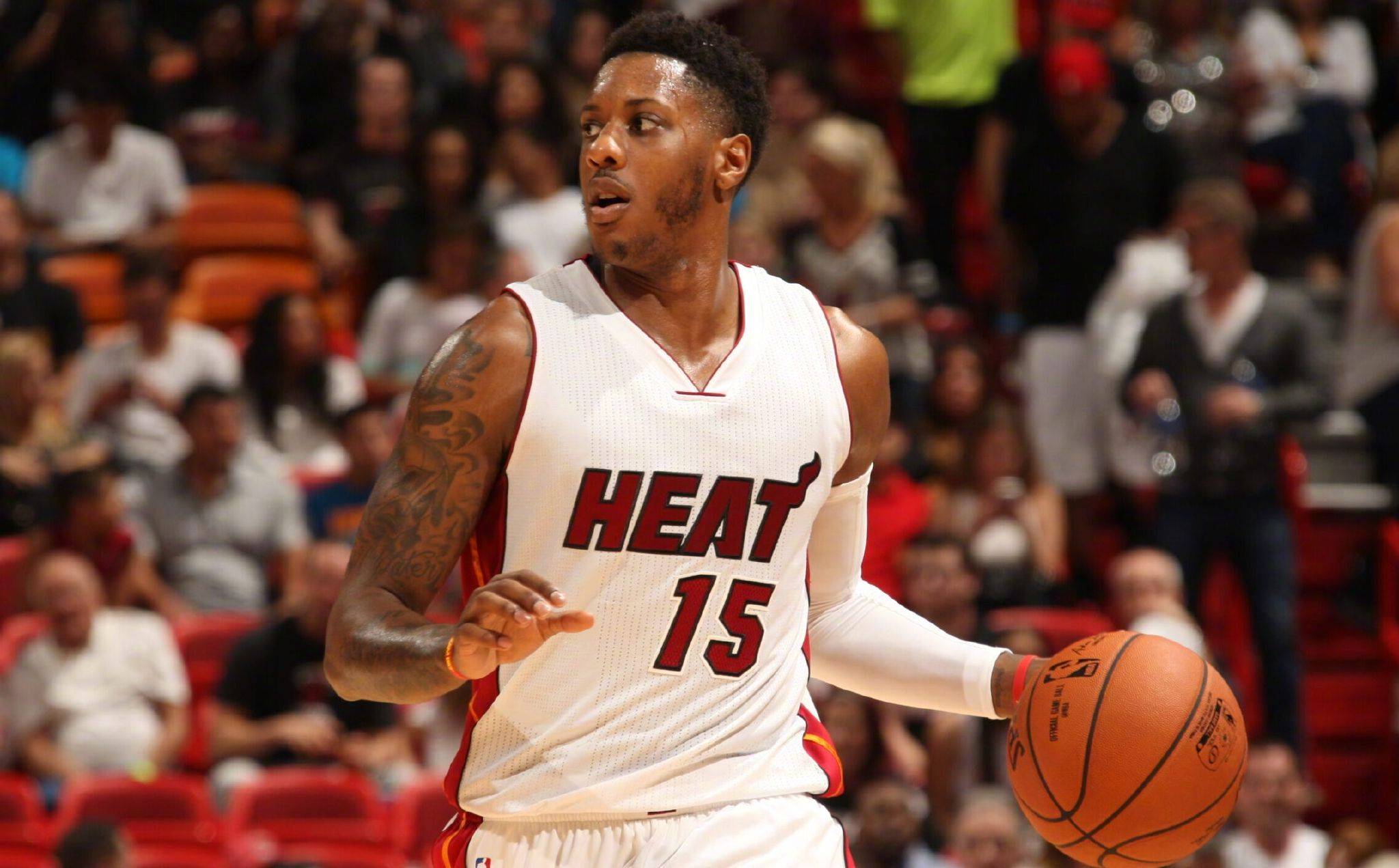 阿尔特塔认为狼队的比赛是阿森纳反弹的巨大机会并发布伤病更新（阿尔特塔称对狼队一战是阿森纳反弹良机，并更新伤病情况）