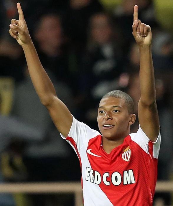 官方：22岁墨西哥中场纳赫拉租借加盟马竞，将先效力于B队（官宣：马竞租借签下22岁墨西哥中场纳赫拉，先随B队效力）