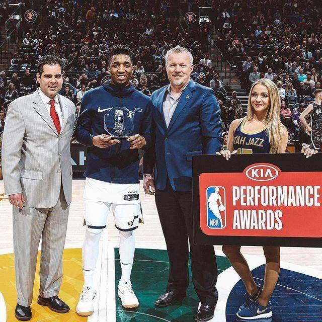 狄龙：裁判在判罚时偷笑，这种行为应该被审查（狄龙称裁判在判罚时偷笑，呼吁对其行为展开审查）