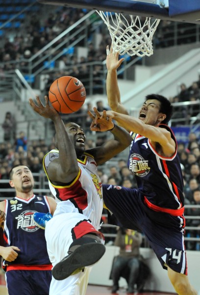 意大利连续三届踢世预赛附加赛！前两届遭瑞典+北马其顿阻击（意大利连三届打世预赛附加赛，前两次先后遭瑞典与北马其顿淘汰）